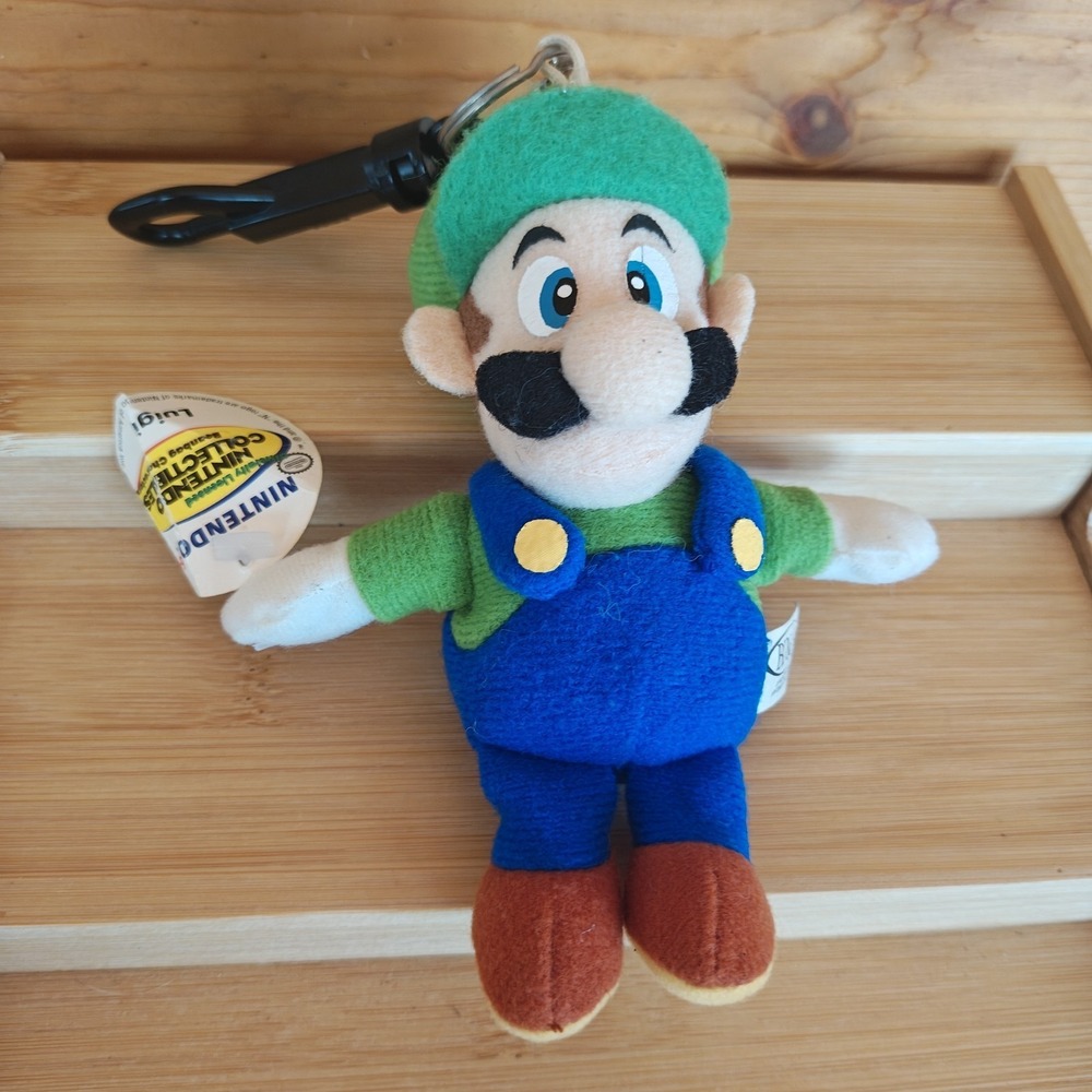 Luigi Super Mario Bros. Nintendo 64 N64 BD&A Keychain Plush Stuffed Figure E3